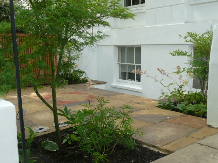 008GeorgianPeriodGardenCG